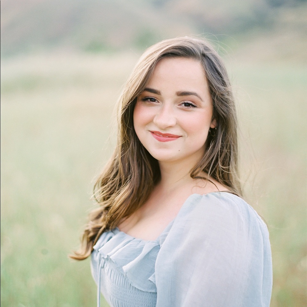 Hey there! 🌷 - Picture 2 of 4